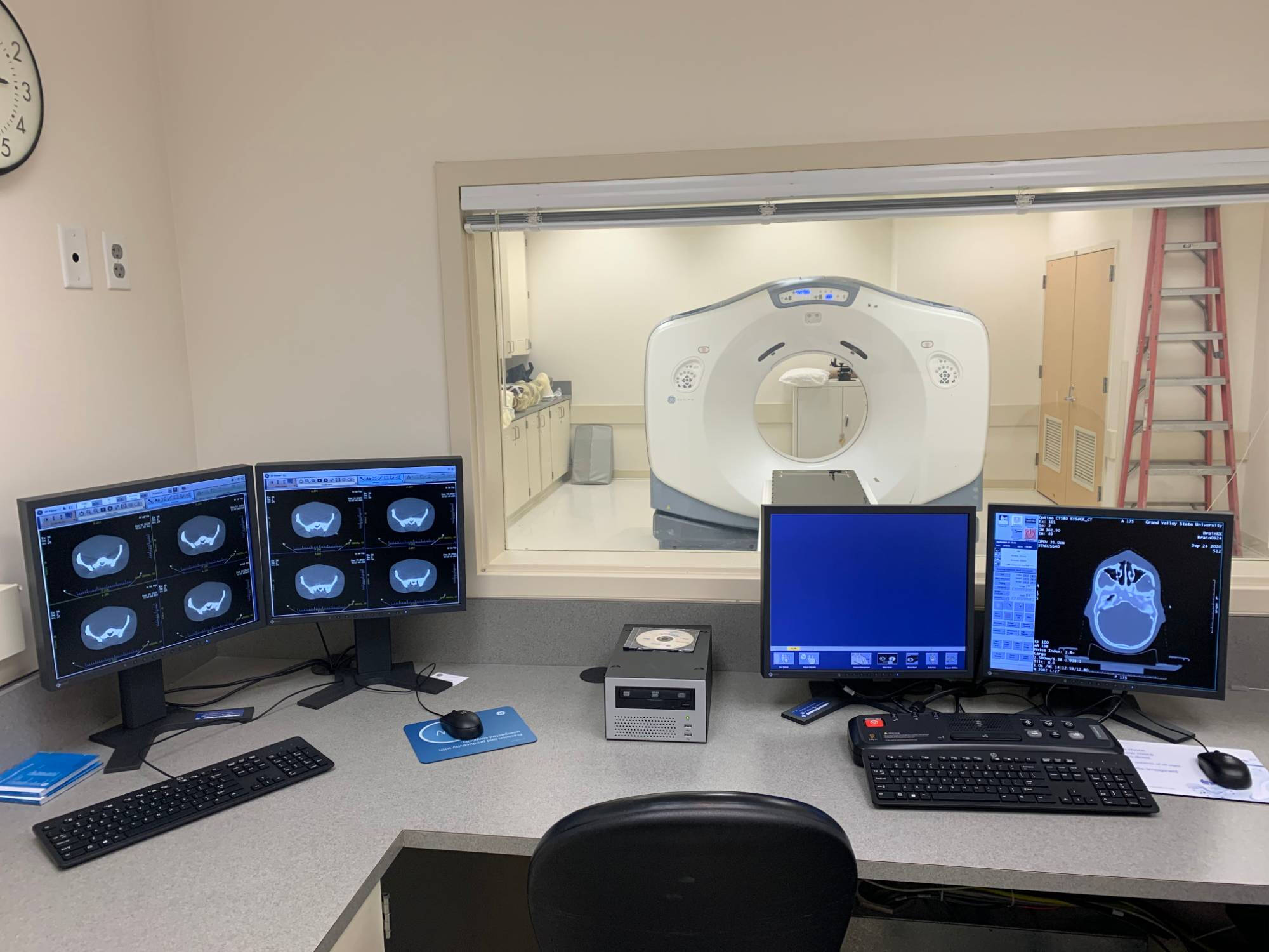 Computer monitors and an MRI machine